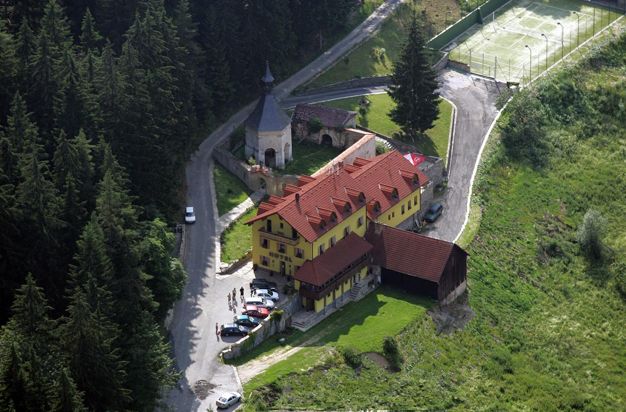 Hotel Studenec Rožmberk nad Vltavou Dış mekan fotoğraf